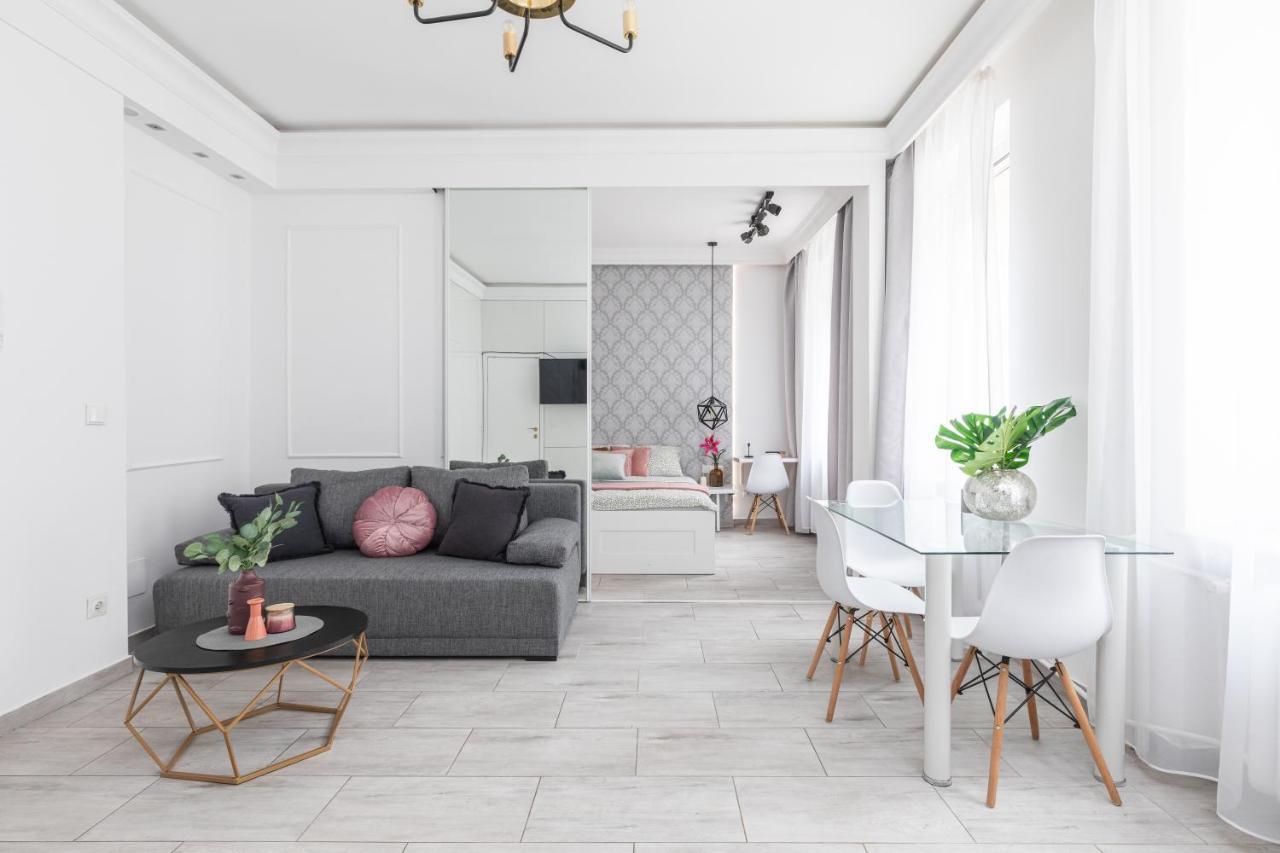 Superapart Chmielna 73A, City Center Varšava Exteriér fotografie